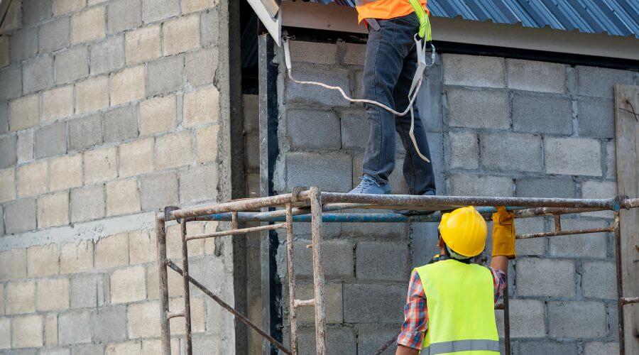Expert top industrial roofings services in Cresco, IA